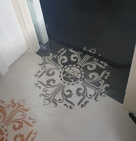 Little Van Goghs In Munich Homestay *