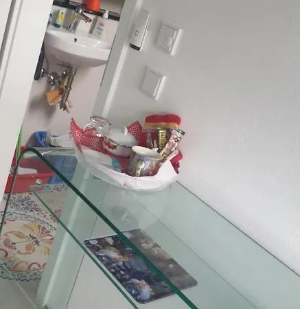 Little Van Goghs In Munich Homestay